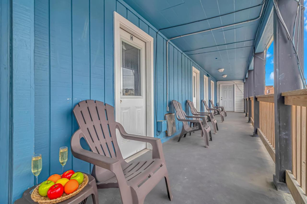 125 Atlantic Avenue Unit I - Pet Friendly! Walk To The Beach And Pier! 1Br -1Ba - Sleeps 2-4 Guests! Myrtle Beach Dış mekan fotoğraf